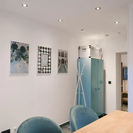 Modern Und Gemuetlich Center Kongress * Augsburg